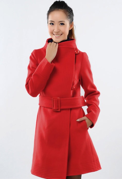 Пальто красное (размер XL)