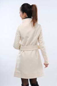 Пальто белый рис (размер XL)