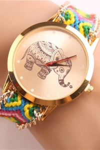 '.Яркие часы со слоном .'